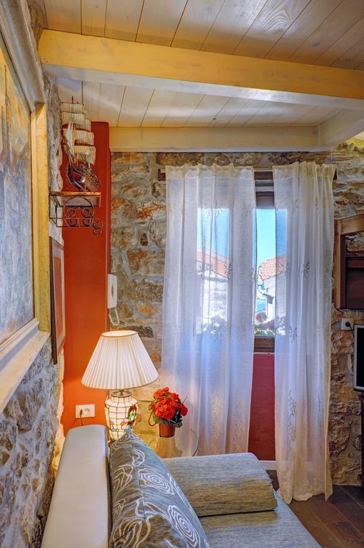 Apartment Etta Fažana Kamer foto